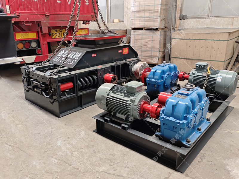 选择困难症？看完这篇你就知道双齿辊破碎机有多香！